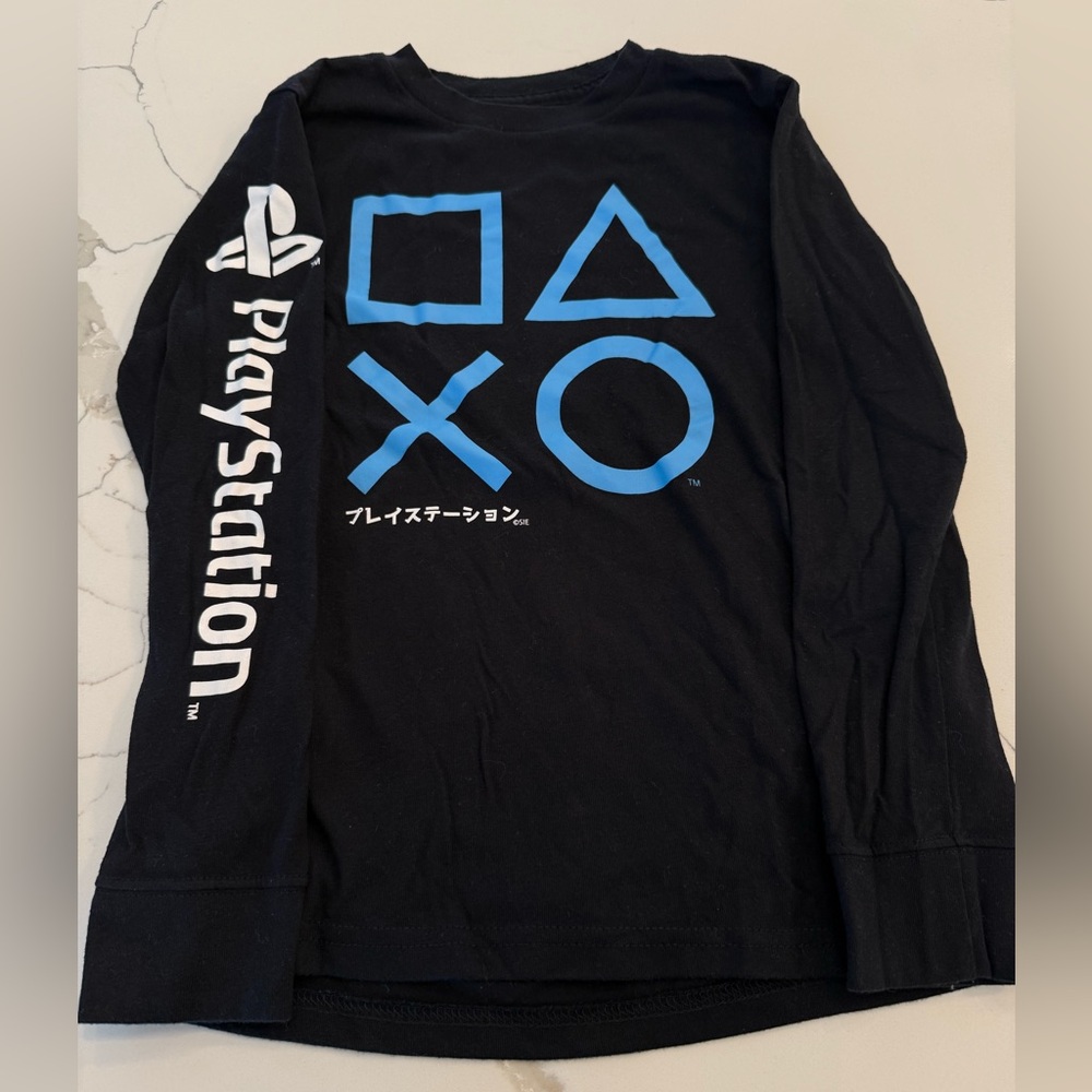 Abercrombie boys size 7/8 long sleeve black PlayStation shirt